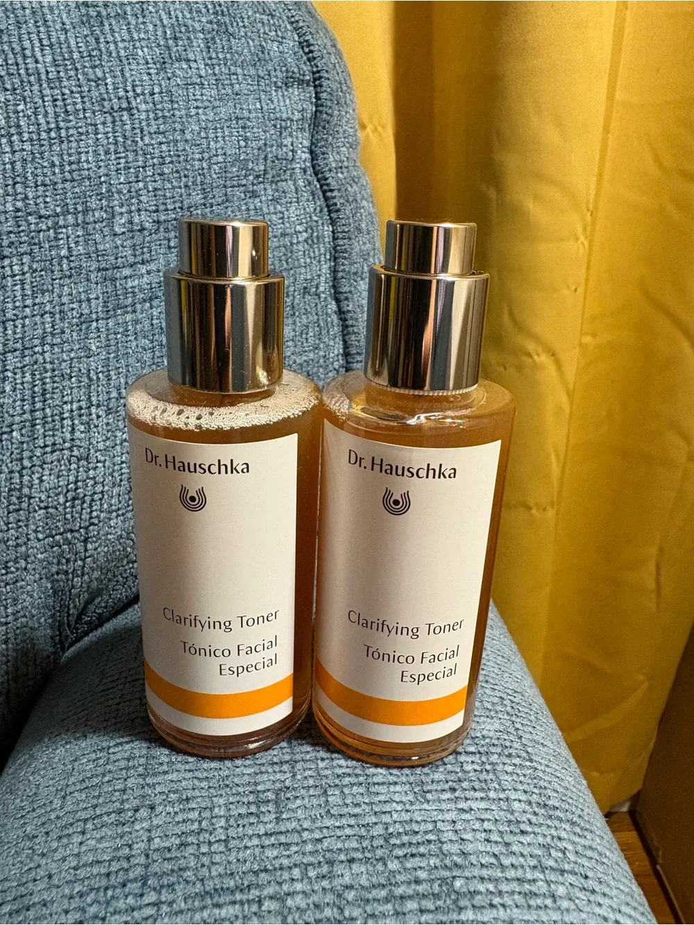Dr. Hauschka Tónico Facial Especial — White with Orange Accent NEW WITH BOX